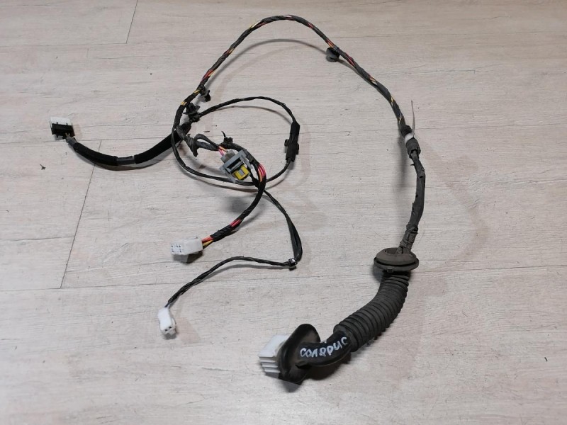 Solaris №4 проводка двери задняя левая