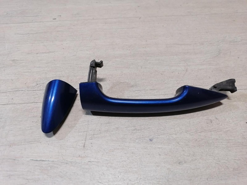 Solaris №4 ручка двери наружная правая