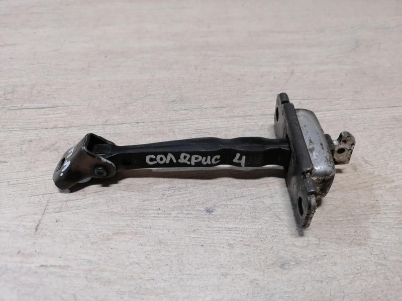 Solaris №4 ограничитель двери передний