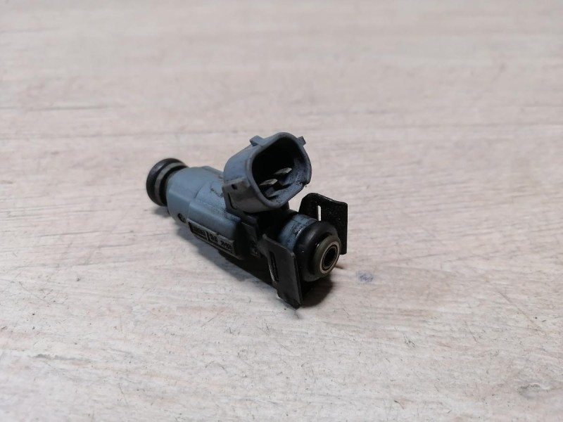 Solaris №4 форсунка топливная