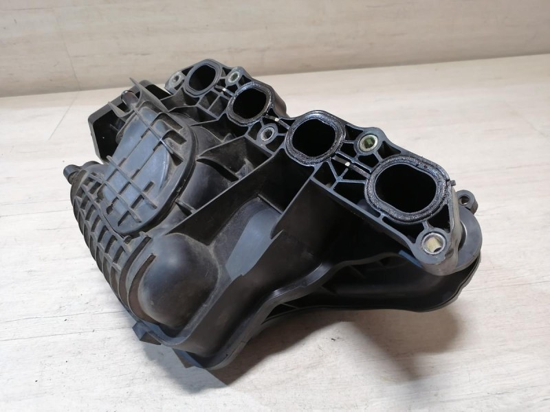 Solaris №4 коллектор впускной 1.6