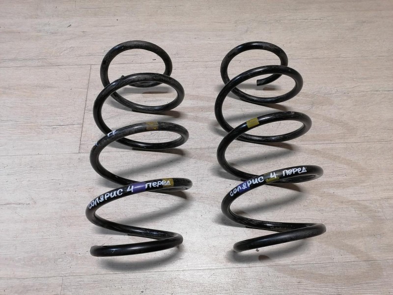 Solaris №4 пружина передняя к-кт