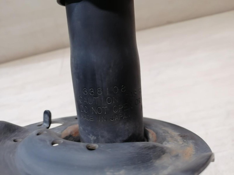 Solaris №4 амортизатор передний правый не ориг