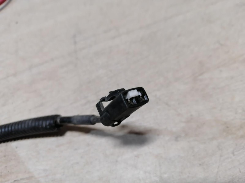 Solaris №4 датчик абс передний правый