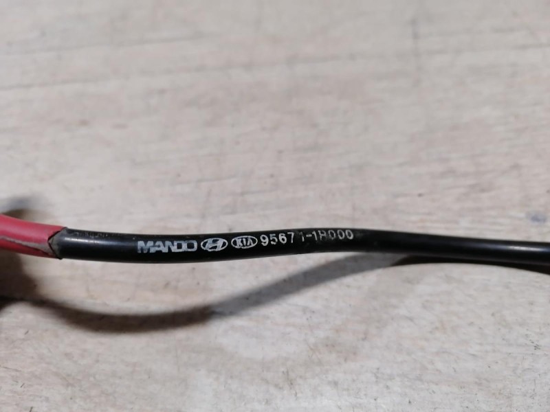 Solaris №4 датчик абс передний правый