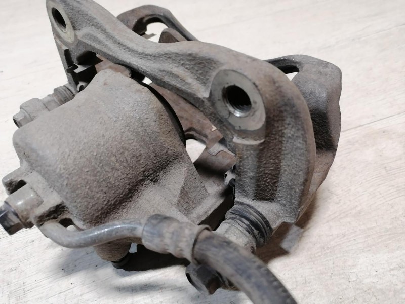 Solaris №4 суппорт передний левый