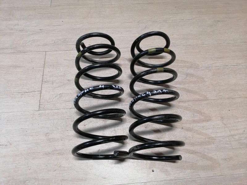 Solaris №4 пружина задняя к-кт