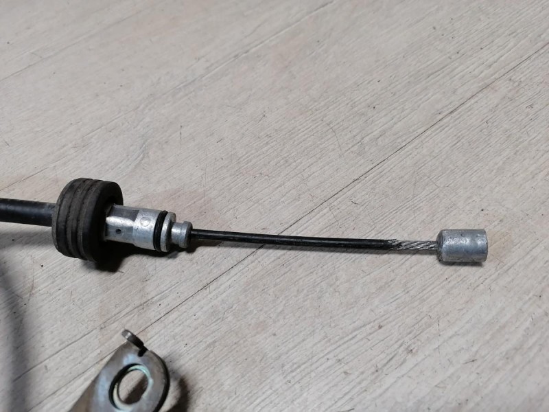 Solaris №4 трос ручника левый