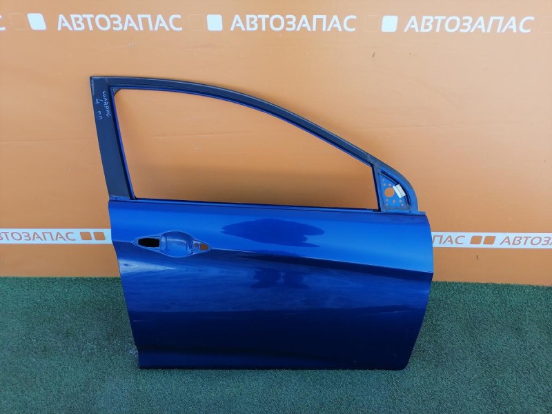 Solaris №4 дверь передняя правая деф