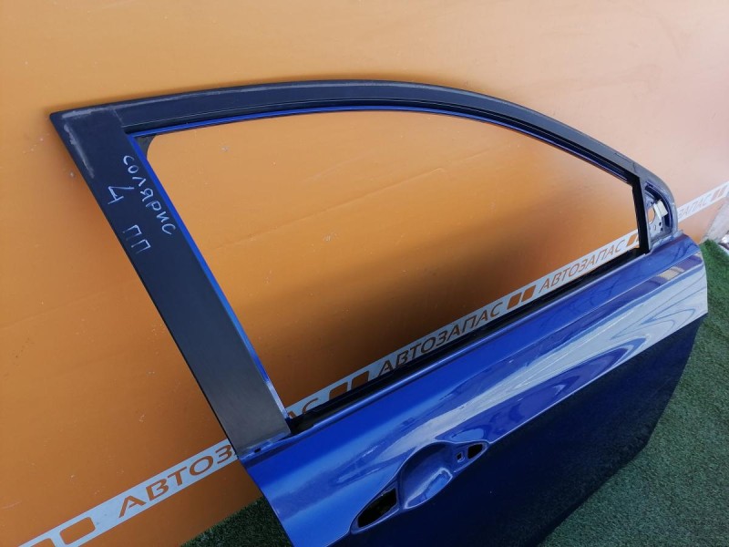 Solaris №4 дверь передняя правая деф