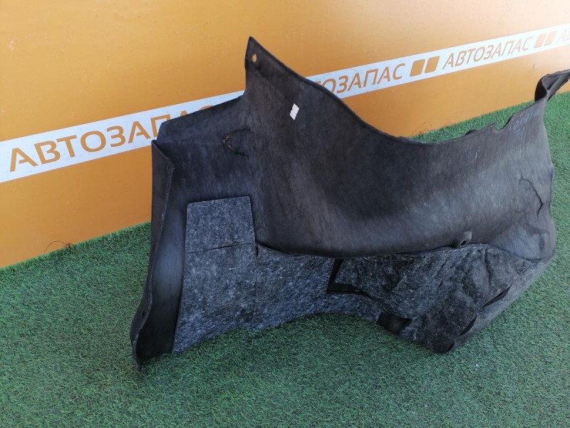 Solaris №4 обшивка багажника левая деф