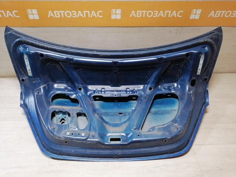 Solaris №4 крышка багажника деф