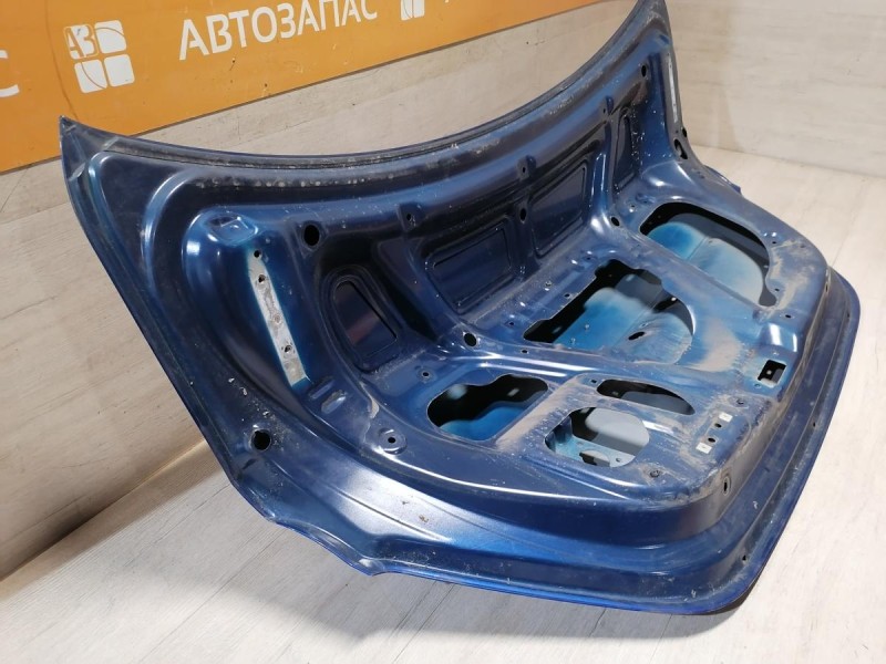 Solaris №4 крышка багажника деф