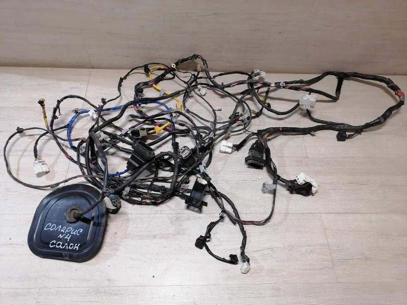 Solaris №4 проводка салона