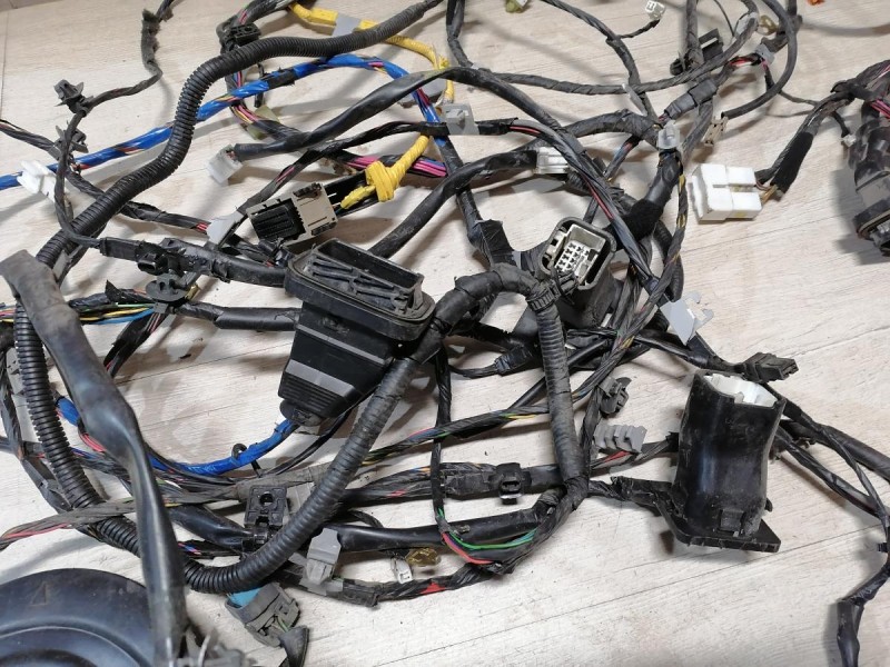 Solaris №4 проводка салона