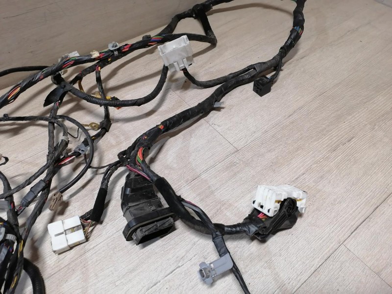 Solaris №4 проводка салона