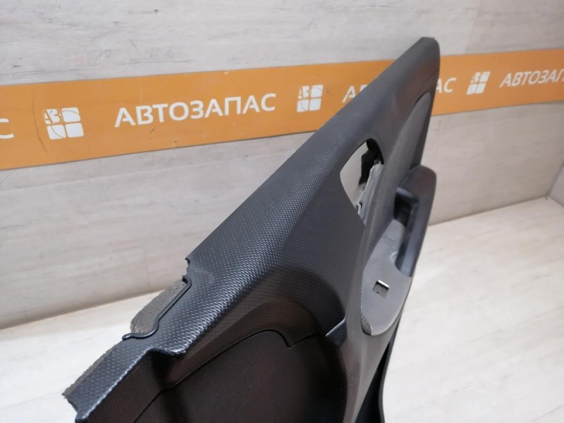 Solaris №4 обшивка двери передняя правая