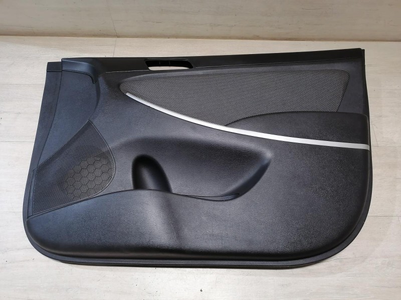 Solaris №4 обшивка двери передняя правая