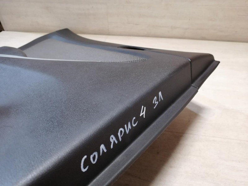 Solaris №4 обшивка двери задняя левая