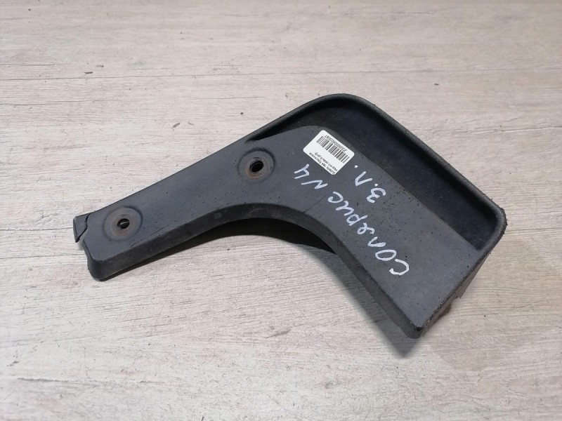 Solaris №4 брызговик задний левый деф