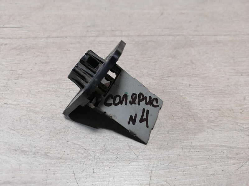 Solaris №4 резистор печки