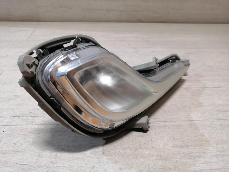 Solaris №4 противотуманка передняя правая ПТФ