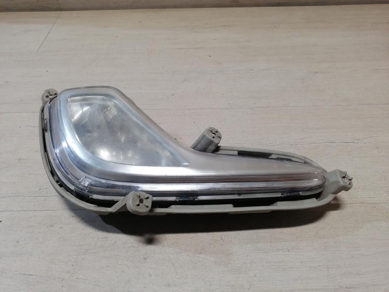 Solaris №4 противотуманка передняя правая ПТФ