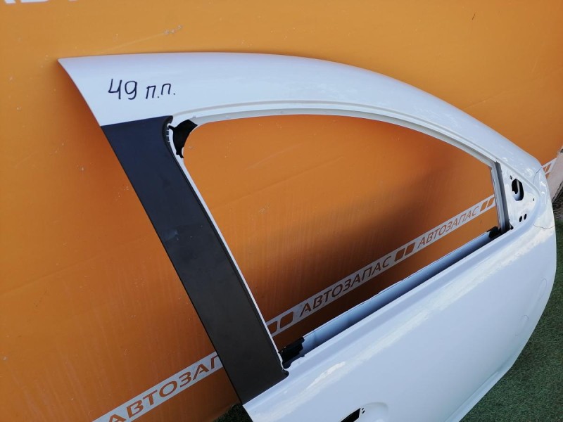 Logan №48 дверь передняя правая деф