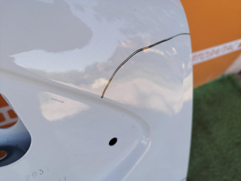 Logan №48 дверь передняя правая деф