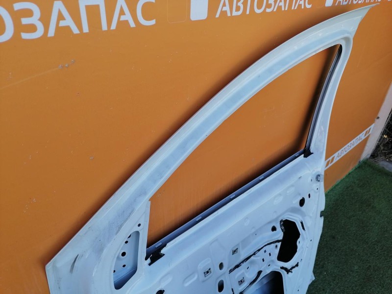 Logan №48 дверь передняя правая деф