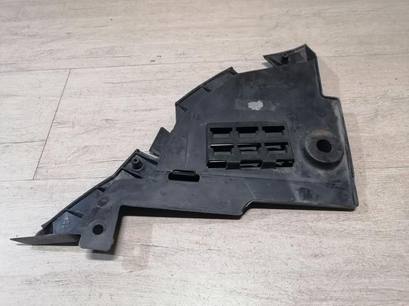 Logan №48 пыльник переднего бампера левый