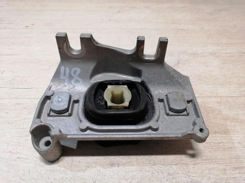 Logan №48 подушка коробки верхняя левая H4M