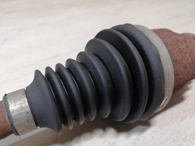 Logan №48 привод правый H4M