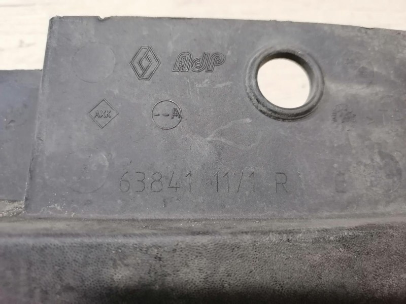 Logan №48 брызговик передний левый деф