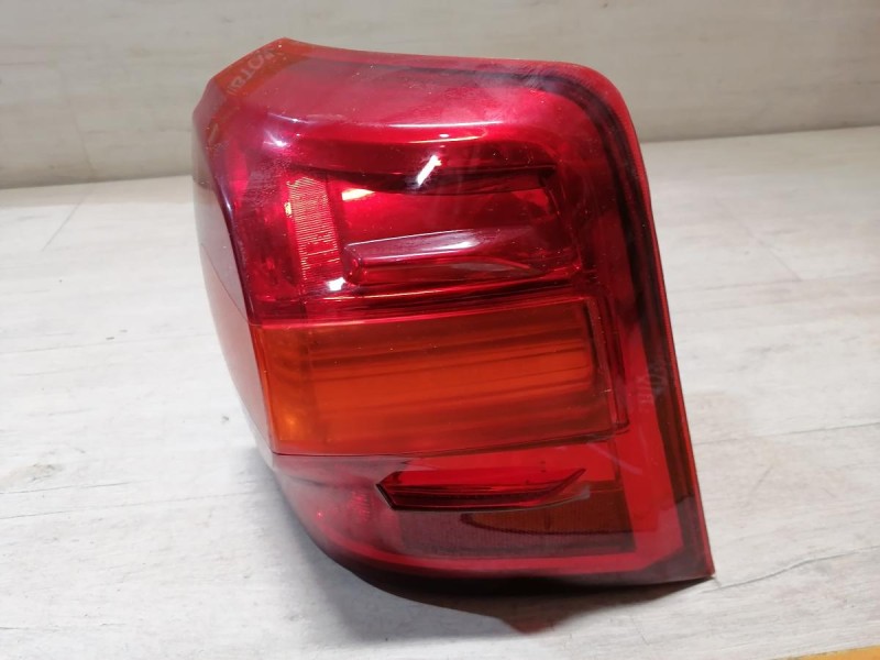 Land Cruiser 200 фонарь правый рест