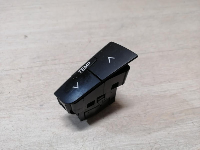 Land Cruiser 200 кнопка регулировки температуры печки левая