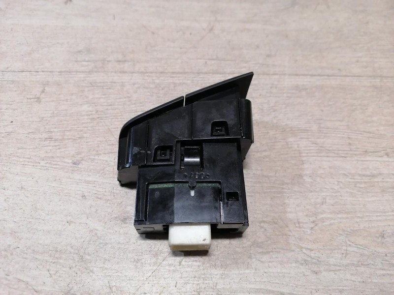 Land Cruiser 200 кнопка регулировки температуры печки левая