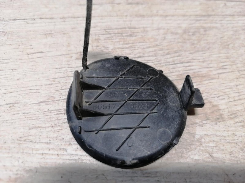 Solaris П заглушка переднего бампера под крюк