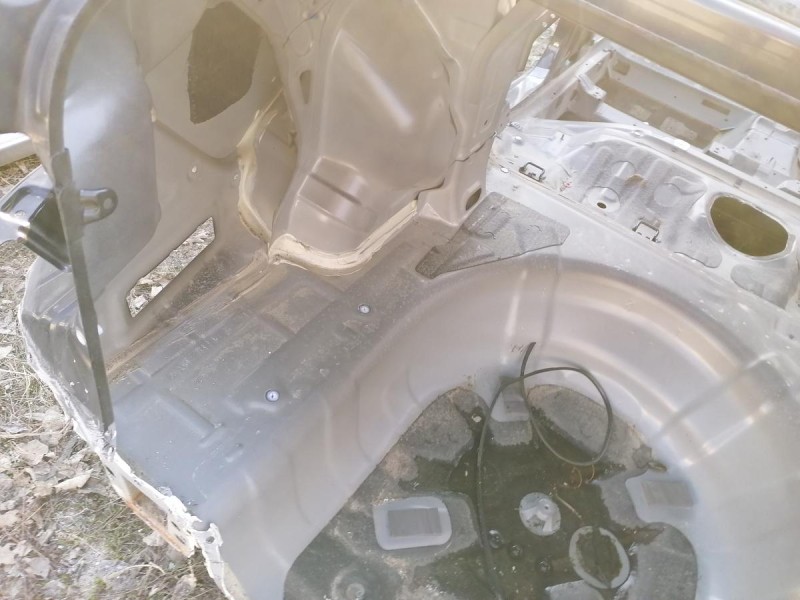 Rio 3 №9 ниша под запаску