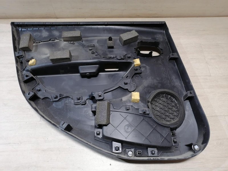 Logan №49 обшивка двери задняя правая эл