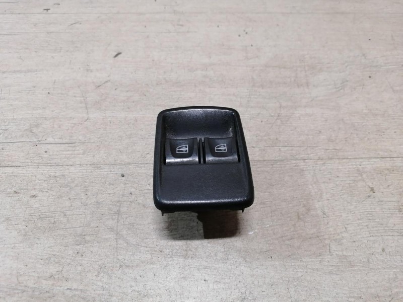 Logan 2 блок управления стеклоподъемниками