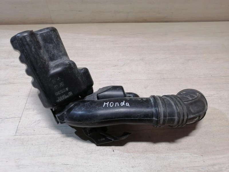 Honda CR-V 3 резонатор воздушного фильтра
