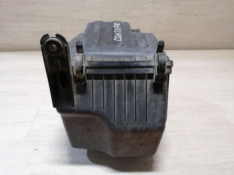 Santa FE корпус воздушного фильтра деф