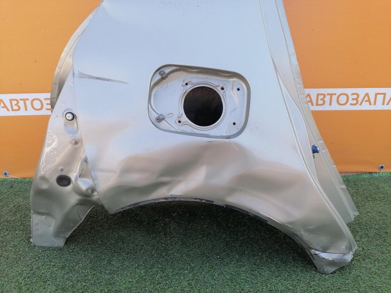 Sandero №12 крыло заднее правое деф