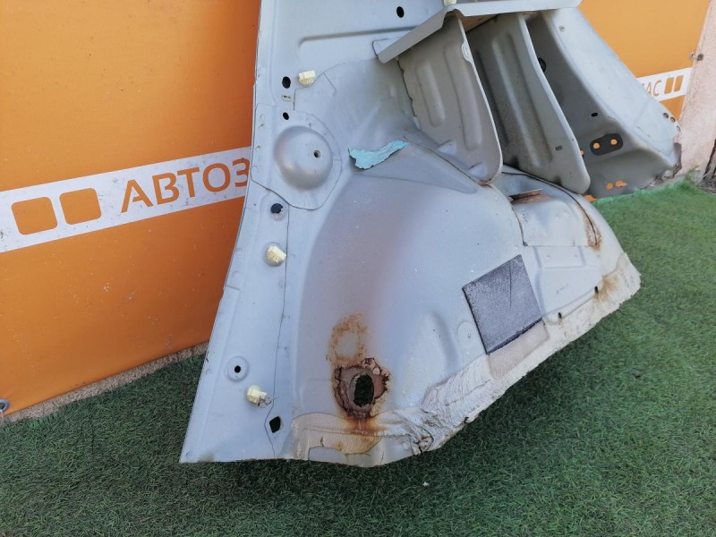 Sandero №12 крыло заднее правое деф