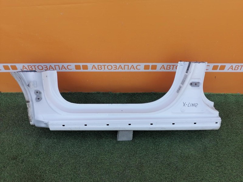 Rio 4 X-Line порог левый
