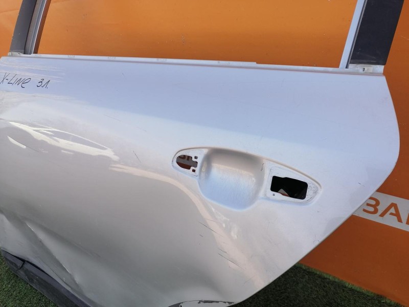 Rio 4 X-Line дверь задняя левая деф