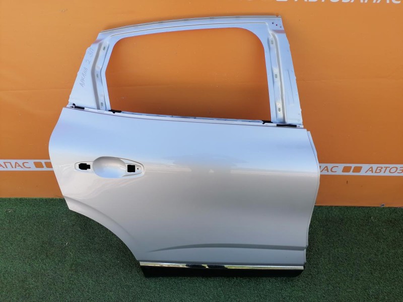 Arkana №2 дверь задняя правая