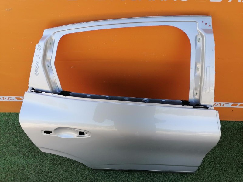 Arkana №2 дверь задняя правая