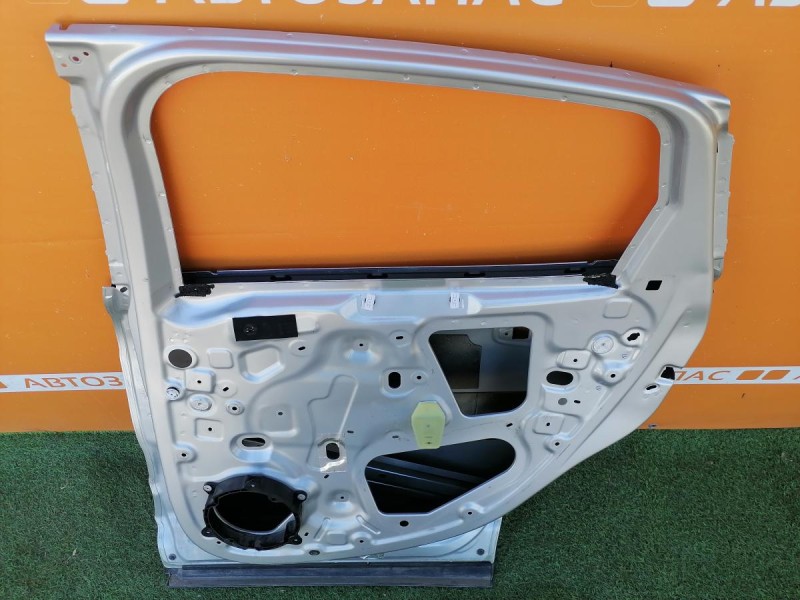 Arkana №2 дверь задняя правая